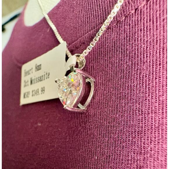 2ct 8mm Moissanite Heart Pendant 925 Sterling Silver Necklace - Picture 3 of 7